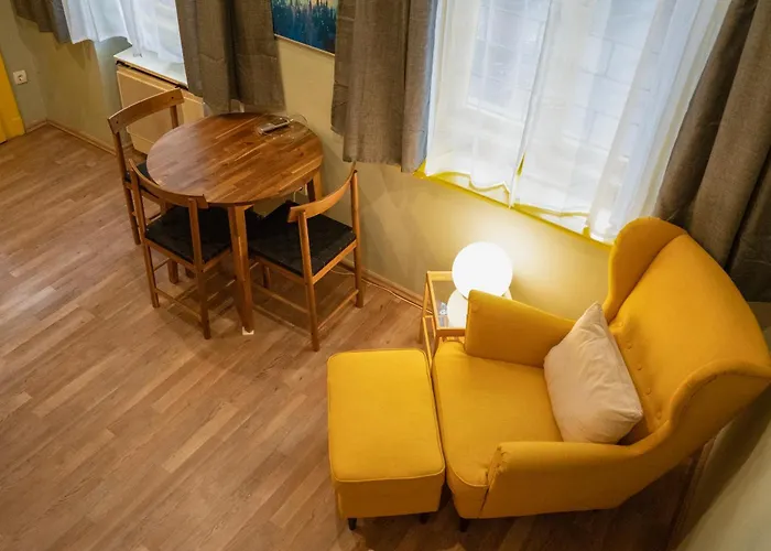 La Bella - Entire Apartment Near Gozsdu Udvar